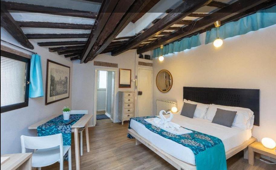 Cancelleria Apartment *