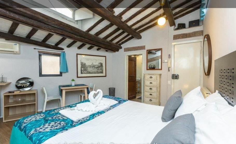 Apartment Cancelleria Rome